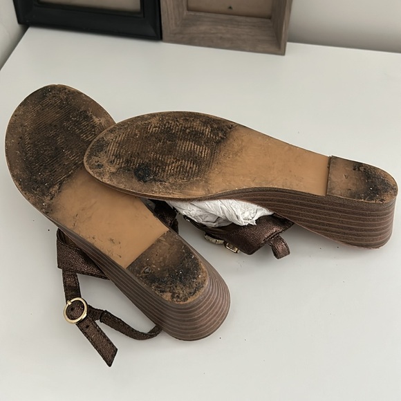 Guess brand sandals - Picture 5 of 6